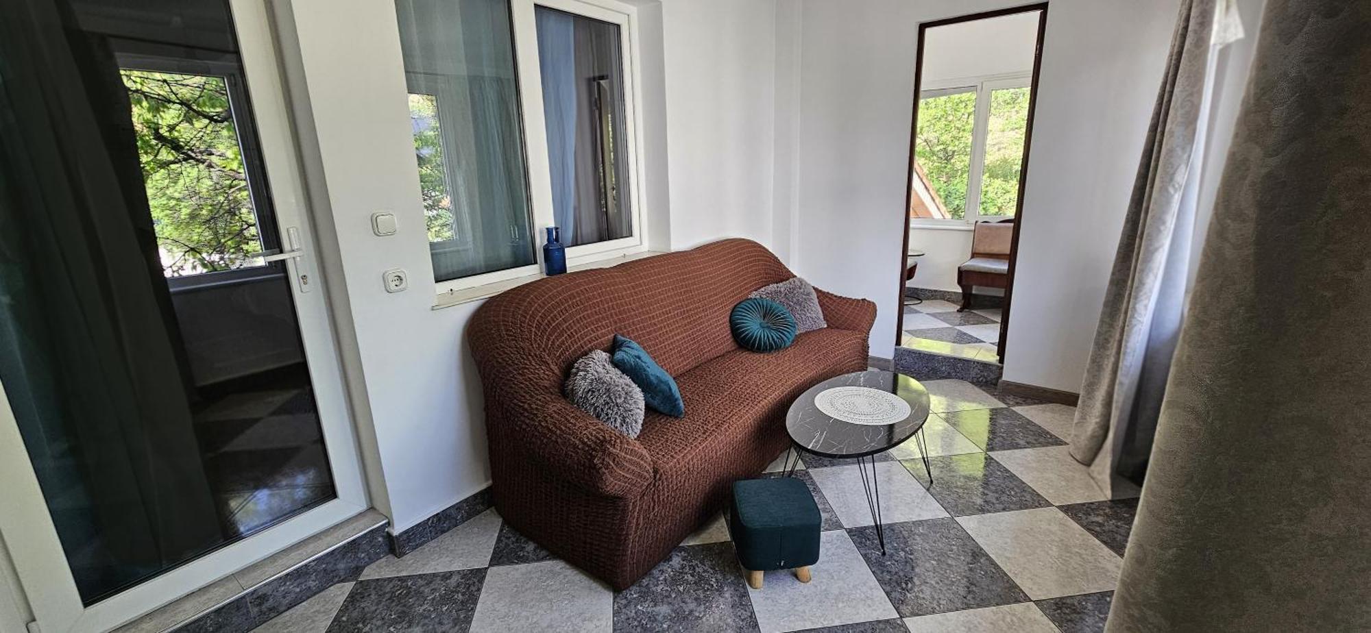 Hotel Hillside à Oradea Extérieur photo